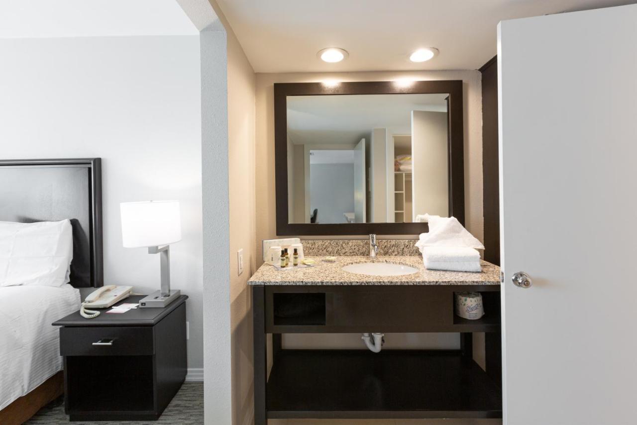Value Suites Extended Stay - Арлингтън Екстериор снимка