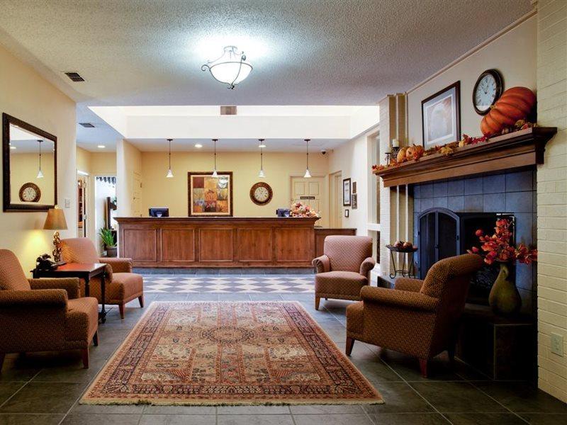 Value Suites Extended Stay - Арлингтън Екстериор снимка
