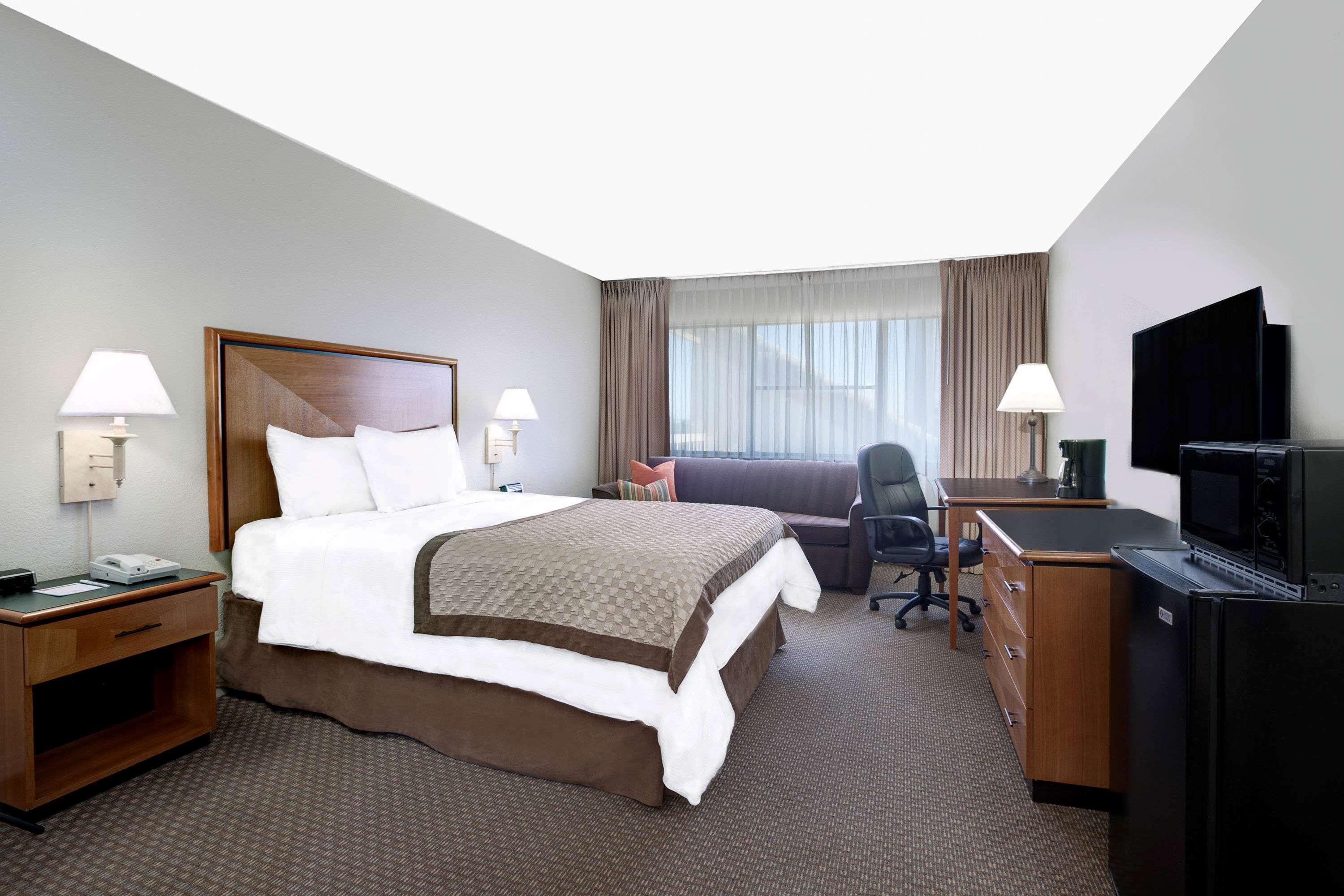 Value Suites Extended Stay - Арлингтън Екстериор снимка
